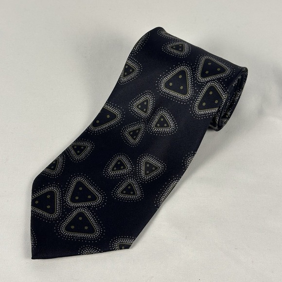 Giorgio Armani Other - Giorgio Armani Cravatte Silk Tie Black Silver Geometric Made In Italy 3.5" W
